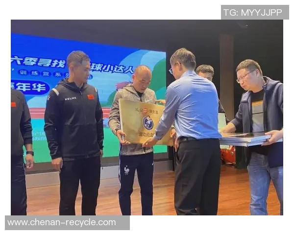 足球明星饮酒聚会精彩瞬间高清图片分享尽享球场外的欢乐时光